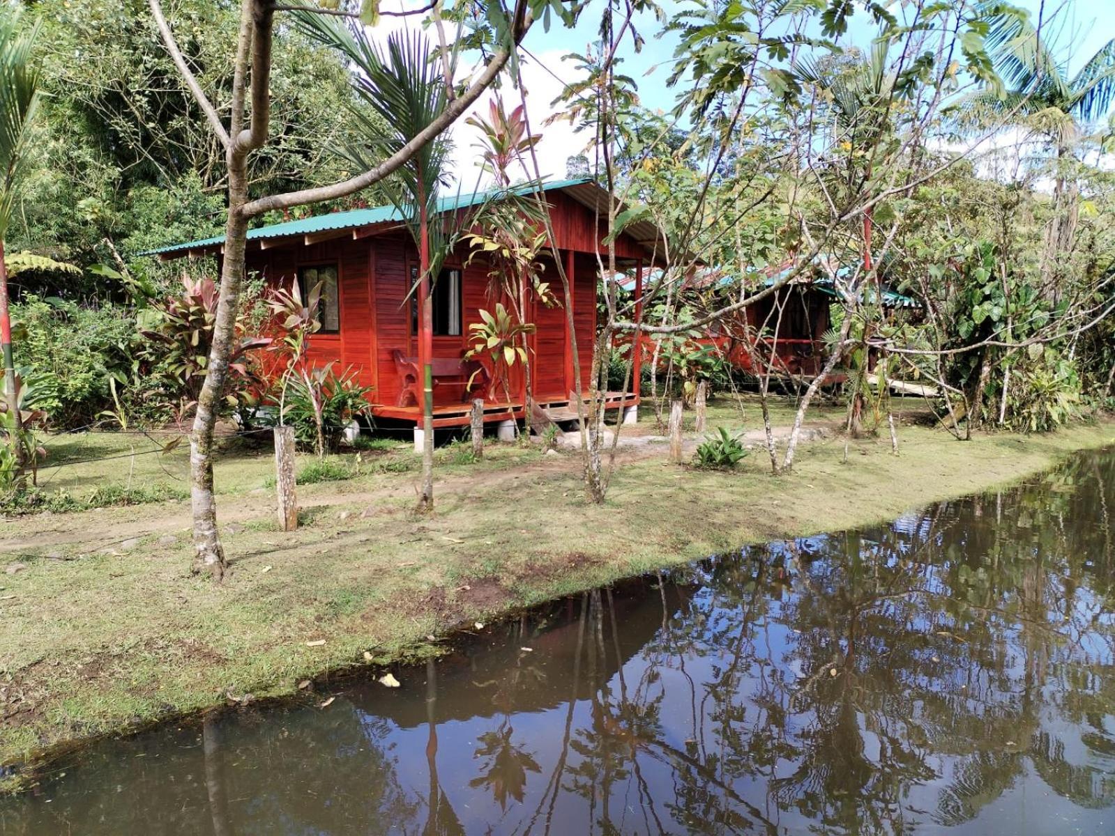 Cabanas Los Laguitos Rio Celeste El Achiote Exterior foto
