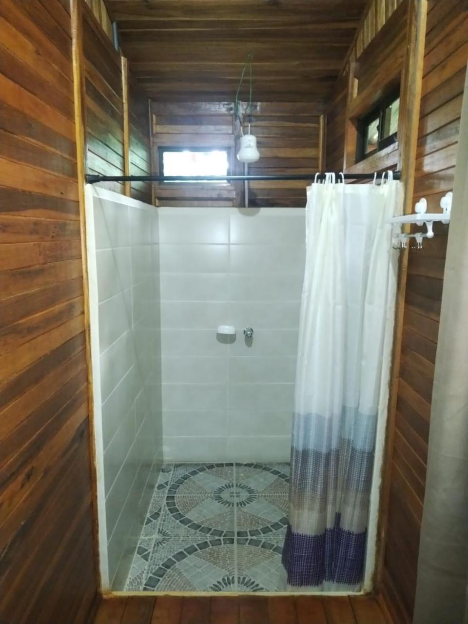 Cabanas Los Laguitos Rio Celeste El Achiote Exterior foto
