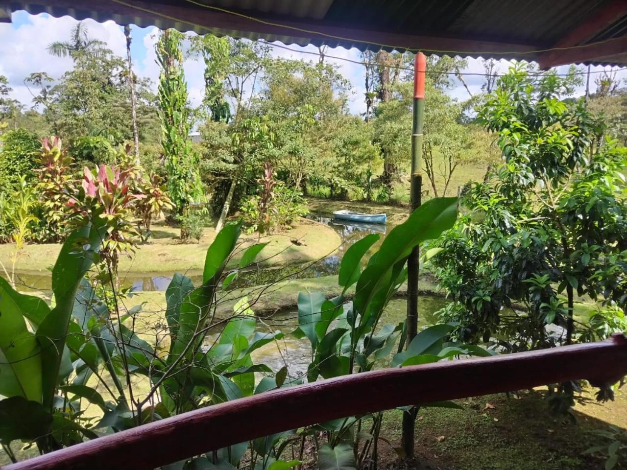 Cabanas Los Laguitos Rio Celeste El Achiote Exterior foto